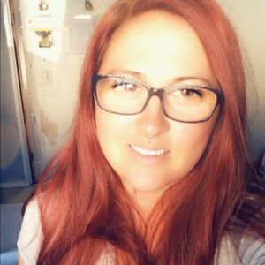 Meet your Posher, Zaira